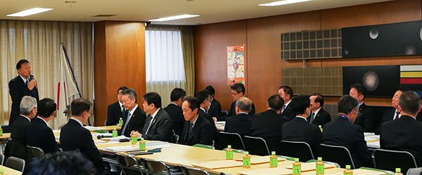 ▲自民党「予算・税制等に関する政策懇談会」の様子​