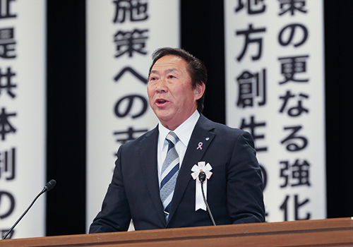 井上　健次　財政委員会委員長（埼玉県毛呂山町長）