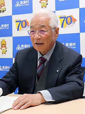 発言する中島行政副委員長 (オンライン出席)