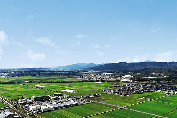 役場周辺と圃場整備の状況