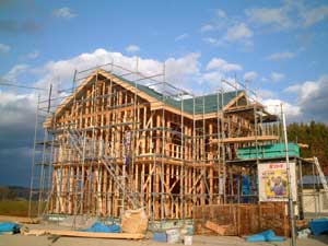 町内産カラマツを使った住宅