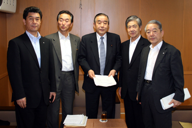園田博之　自民党政調会長代理（中央）