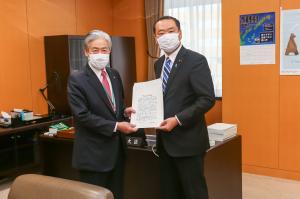 藤井副大臣